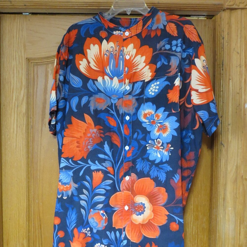 Men's Hawaiian style floral print shirt size 2 XL